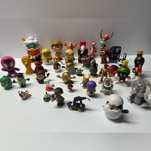 Large Cartoon & Movie Figure Lot ~40pcs Minions Toy Story Looney Tunes Disney